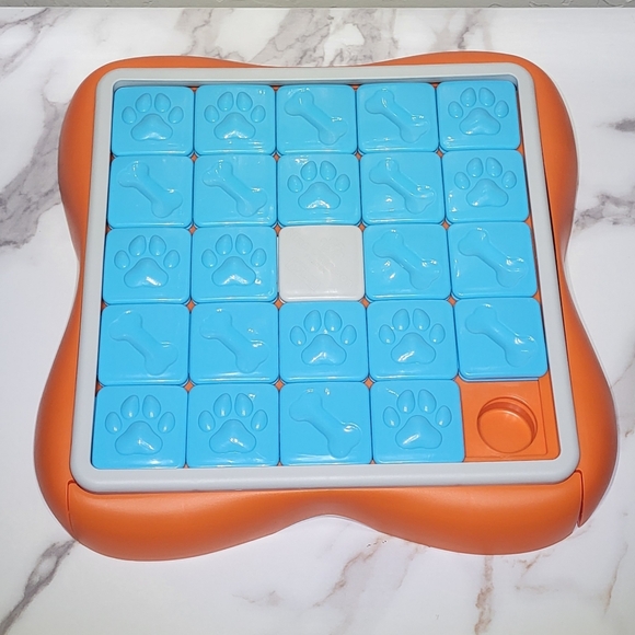 Nina Ottosen Challenge Slider Interactive Treat Puzzle Dog Toy by Outward Hound - Picture 2 of 12